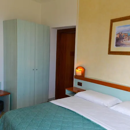 Condor 3* Taormina