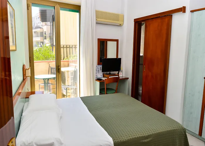 Condor Hotel