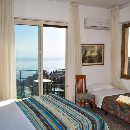 Condor Taormina