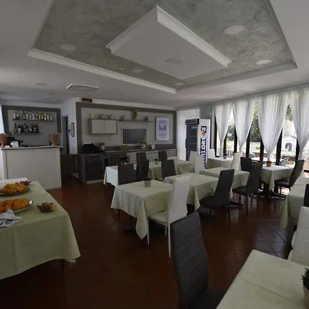 Hotel Condor 3*