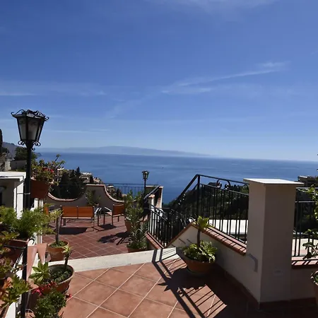 Condor 3* Taormina