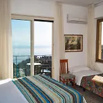Condor Taormina