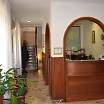 Condor 3* Taormina