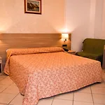 Hotel Condor 3*