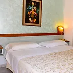 Condor Hotel