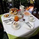 Condor Hotel