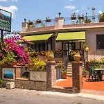 Condor Hotel