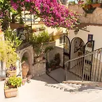 Condor Hotel