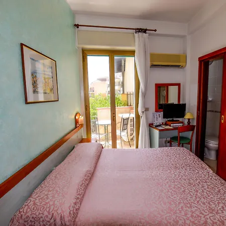 コンドール ホテル タオルミーナ